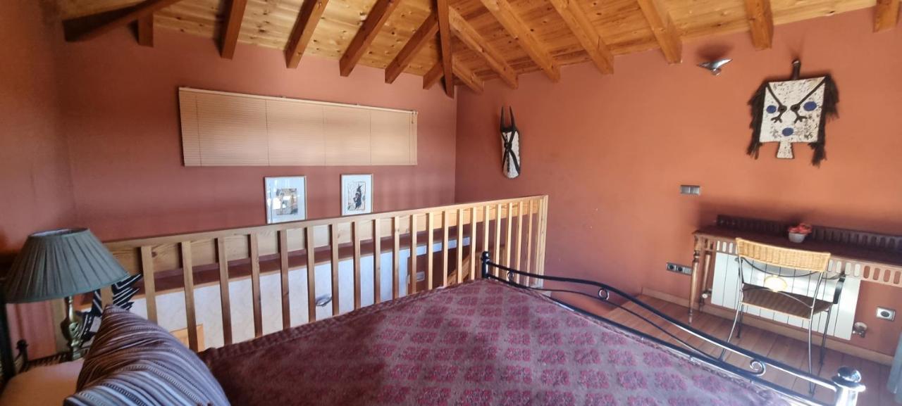 Hotel Sara De Ur La Cabrera Eksteriør bilde