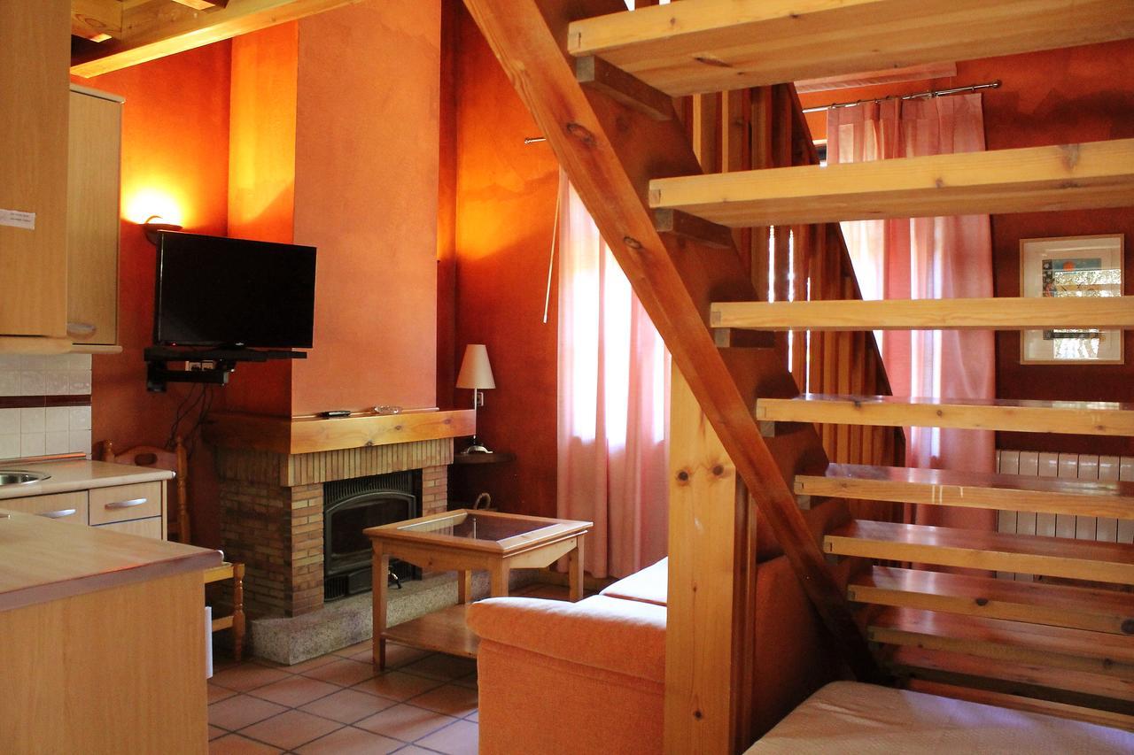 Hotel Sara De Ur La Cabrera Eksteriør bilde