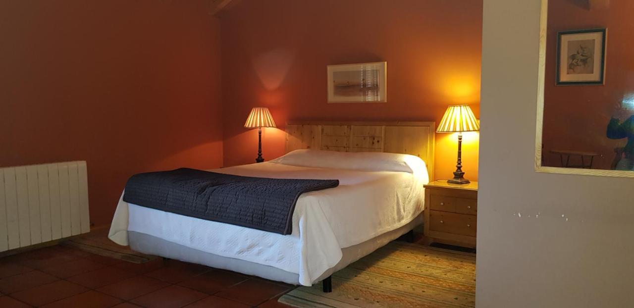 Hotel Sara De Ur La Cabrera Eksteriør bilde