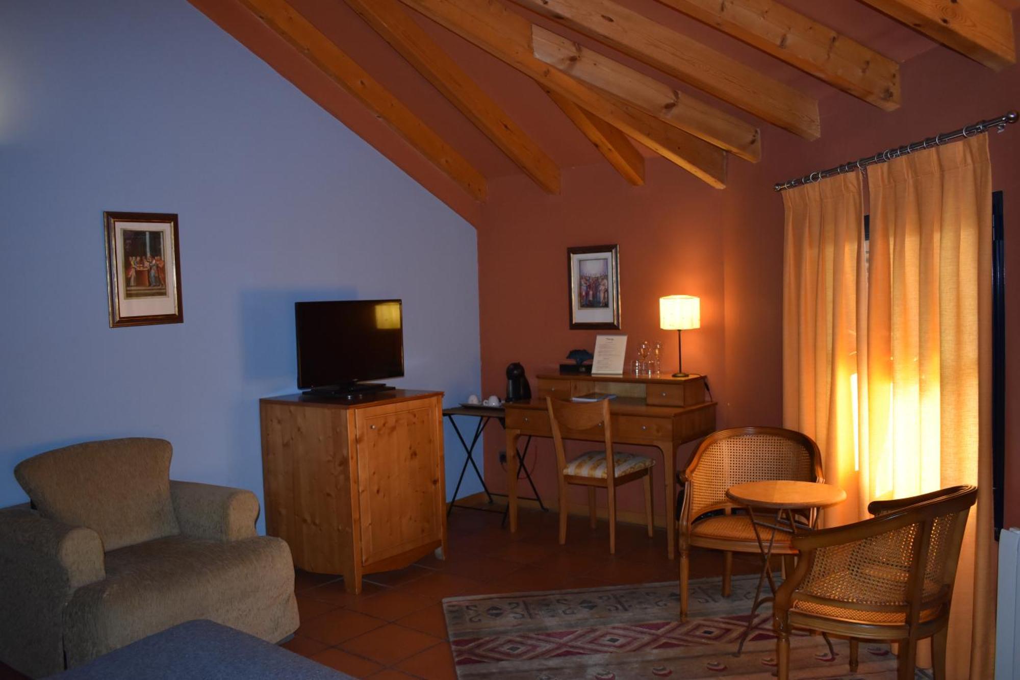 Hotel Sara De Ur La Cabrera Eksteriør bilde